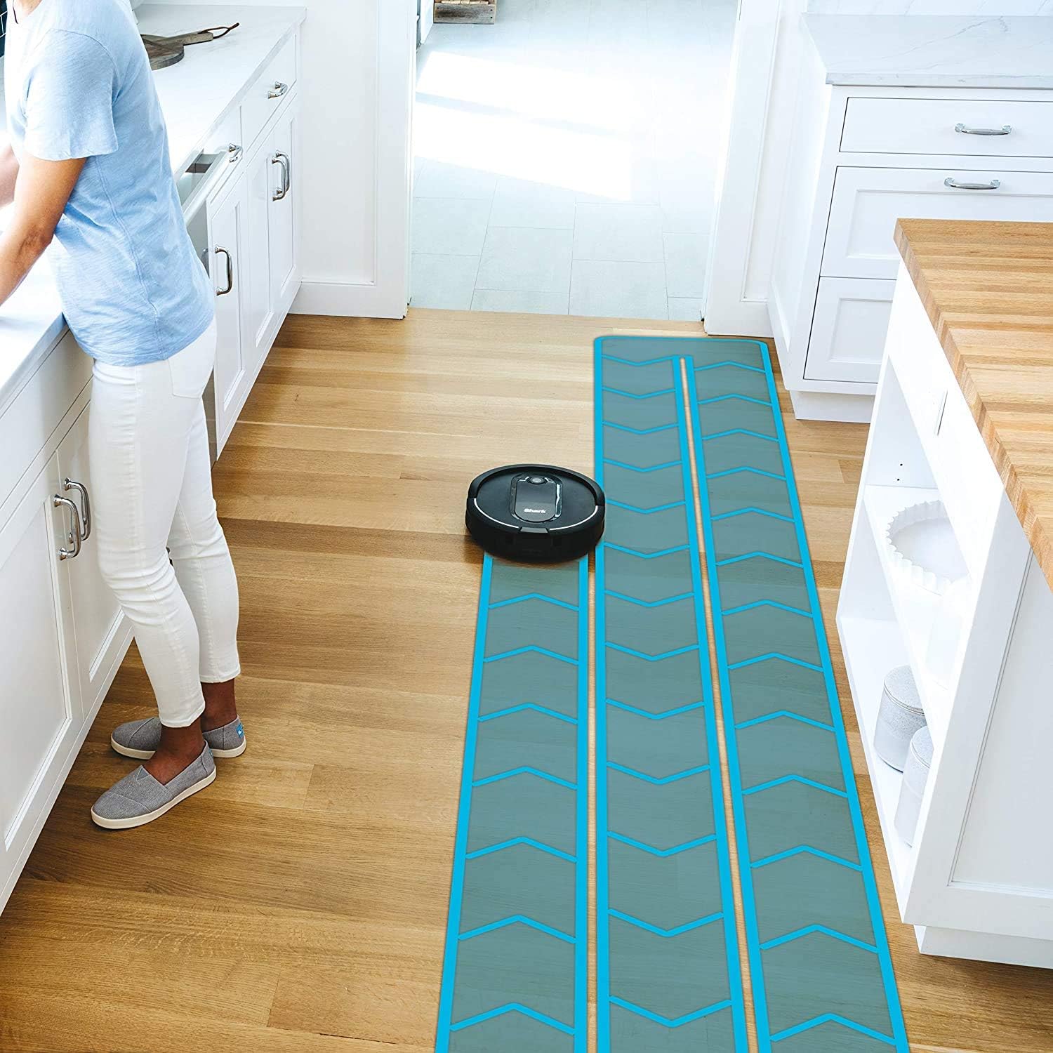 Robotic vacuum cleaner Voice Control Robot Vacuum with Matrix Clean Navigation Home Mapping