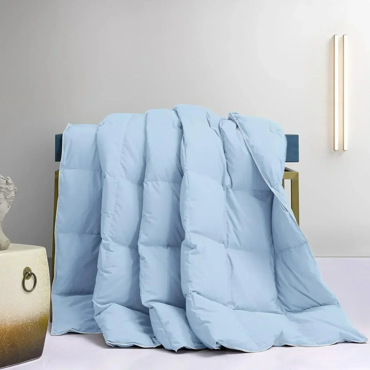 Premium Down Comforter 3D Baffle Box Design
