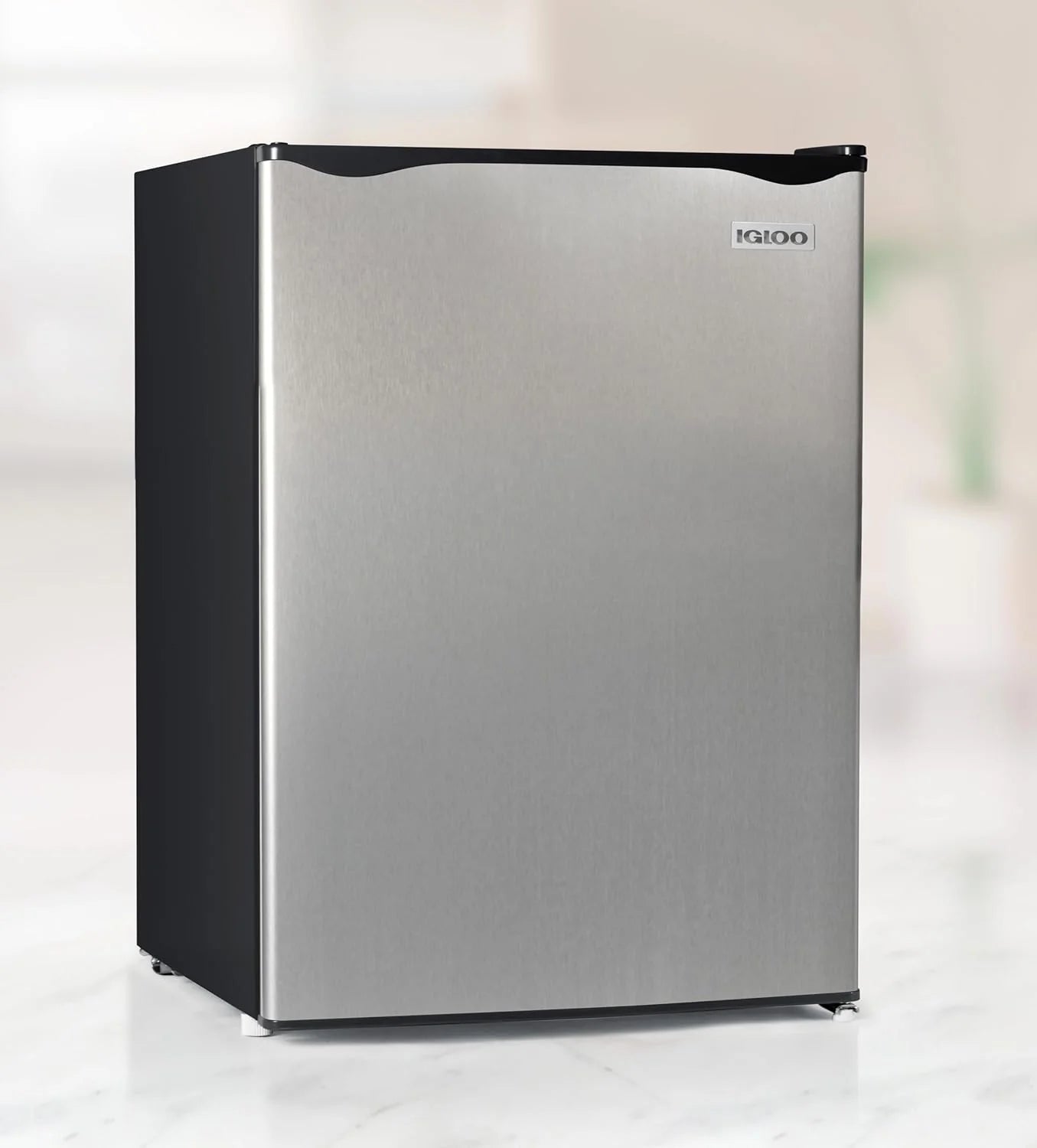 Igloo 3.2 Cu.Ft. Mini Fridge with Freezer - Single Door Compact Refrigerator with Glass Shelves for Homes