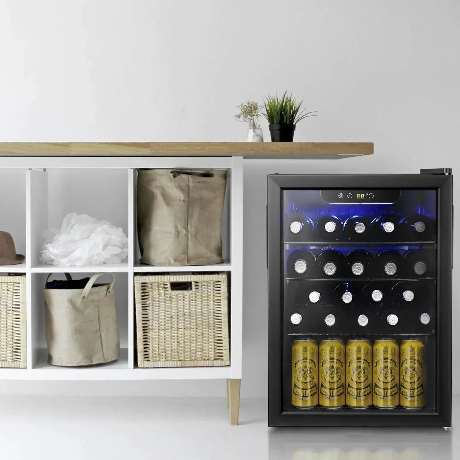 Antarctic Star 26 Bottle 130 Can Wine Cooler/Cabinet Beverage Refrigerator Cellar Beer Clear Glass