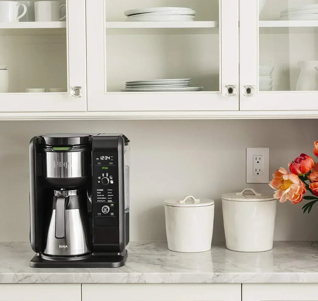 Ninja Hot and Cold Brewed System Tea and Coffee Maker with Auto-iQ 50 oz Thermos