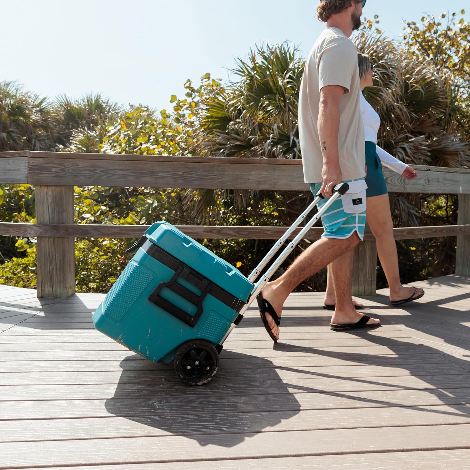 Igloo 52Qt Wheeled Cooler Insulated Hard Shell Ice Chest